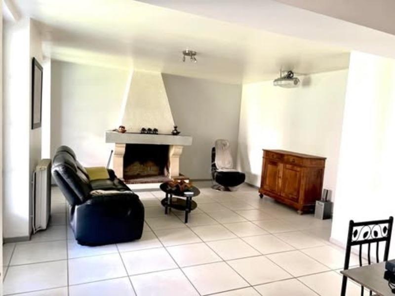 Maison - 185 m² - 6 pièces