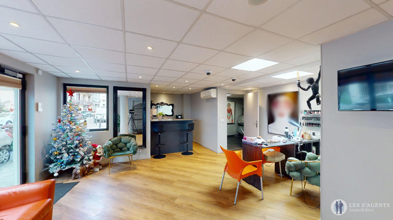 Local commercial - 53 m² - 2 pièces