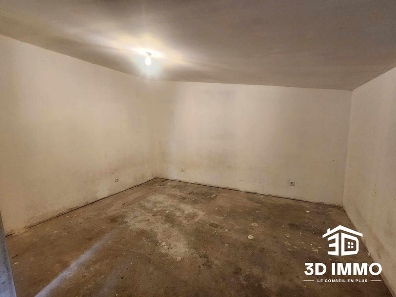 Maison - 475 m² - 18 pièces