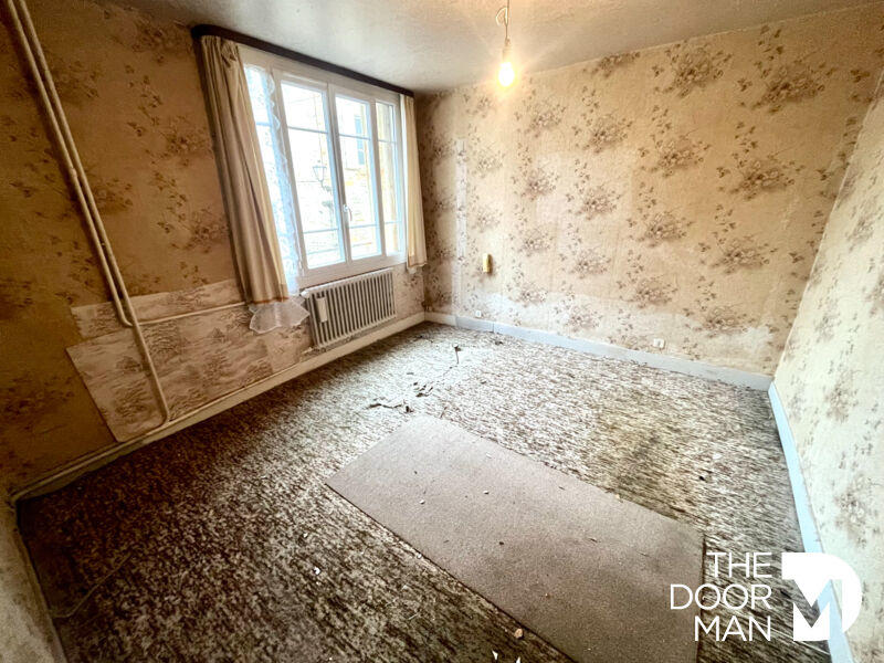 Maison - 155 m² - 8 pièces