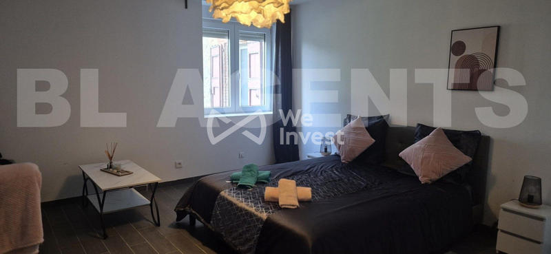 Maison - 650 m² - 20 pièces