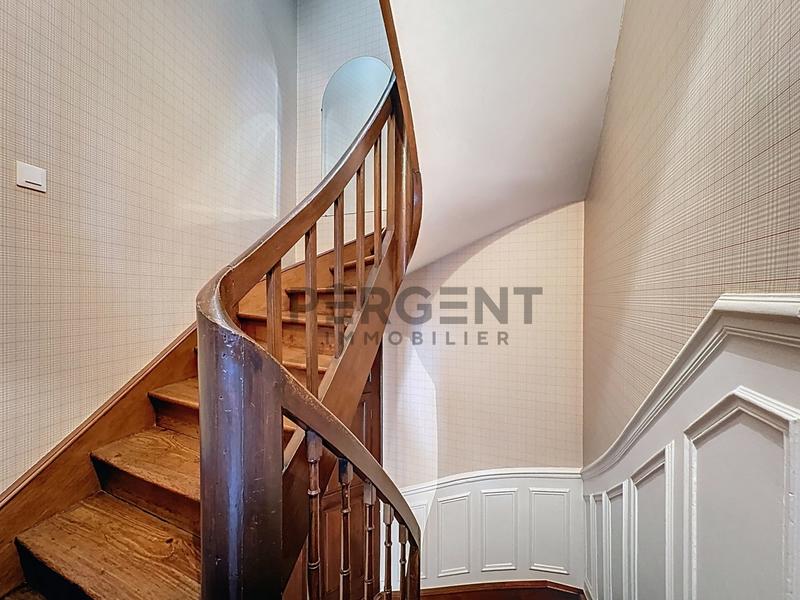 Maison - 105 m² - 4 pièces