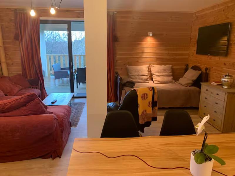 Maison - 250 m² - 10 pièces