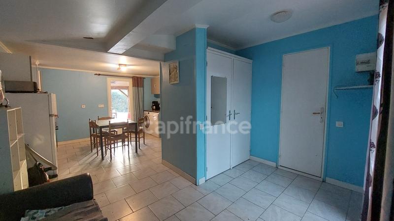 Maison - 230 m² - 12 pièces