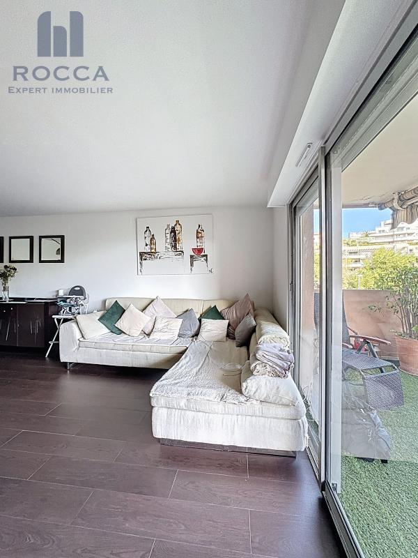 Appartement - 75 m² - 3 pièces