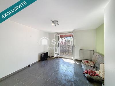 Appartement - 93 m² - 5 pièces