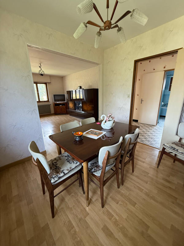 Maison - 131 m² - 7 pièces