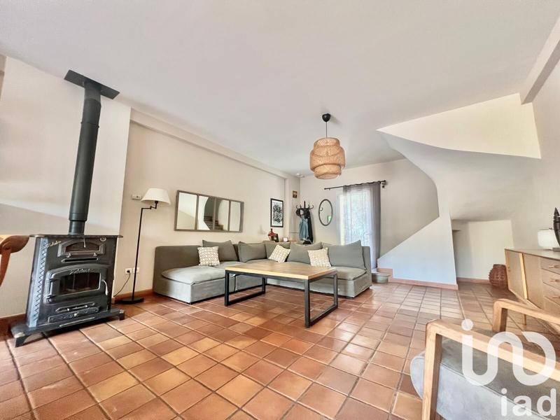 Maison - 150 m² - 4 pièces