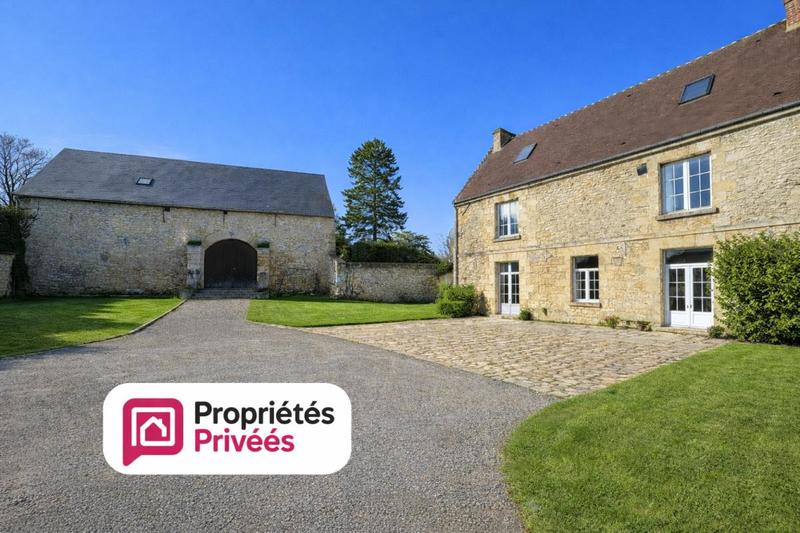 Maison - 290 m² - 11 pièces