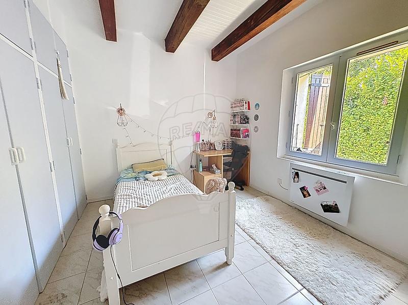 Maison - 121 m² - 4 pièces