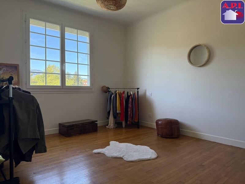 Maison - 162 m² - 6 pièces