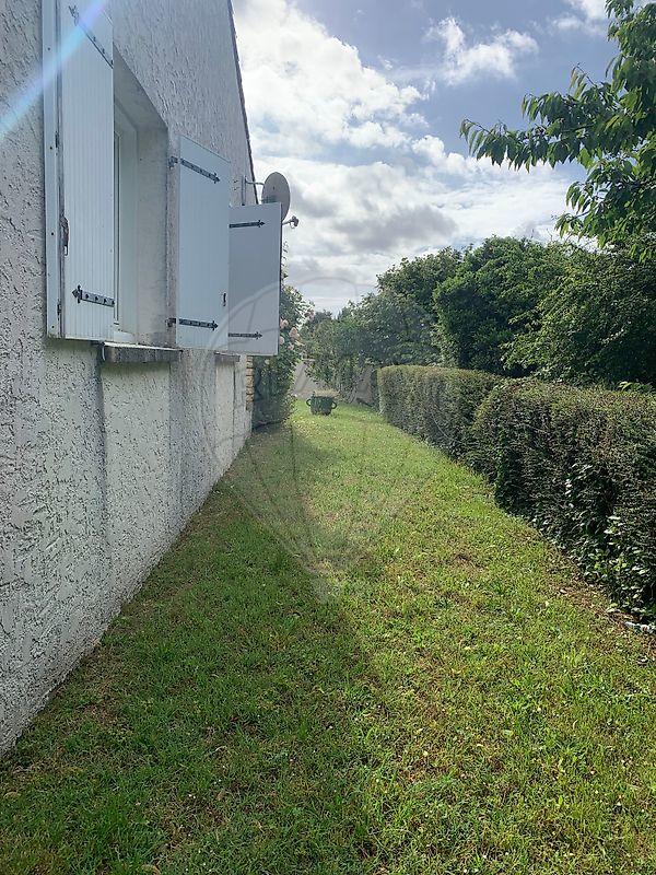 Maison - 100 m² - 8 pièces