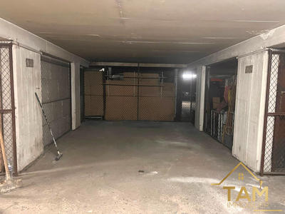 Parking / Garage - 19 m²