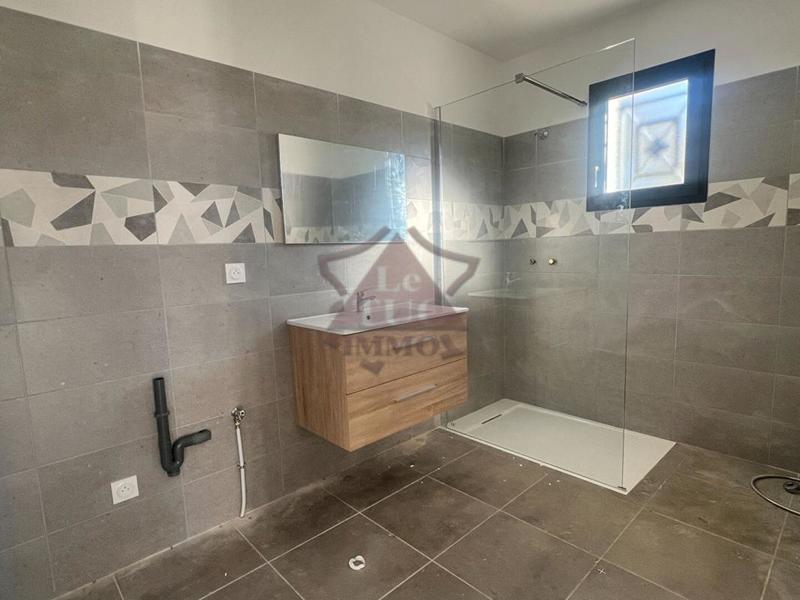 Villa - 95 m² - 4 pièces