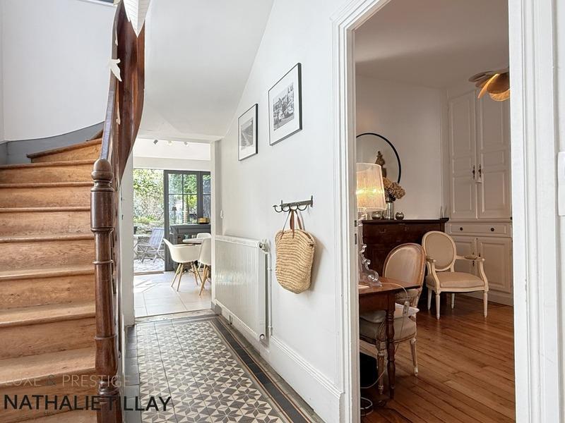 Maison bourgeoise - 164 m² - 7 pièces