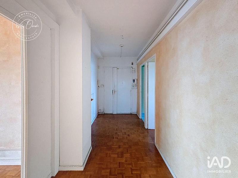 Local commercial - 100 m² - 5 pièces