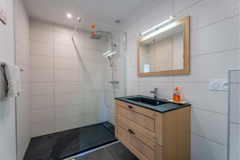 Maison - 212 m² - 5 pièces