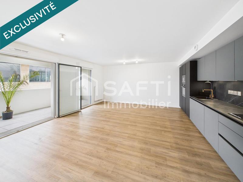 Appartement - 92 m² - 4 pièces