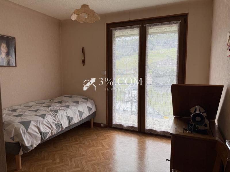 Maison - 102 m² - 6 pièces