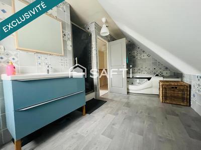 Maison - 128 m² - 7 pièces