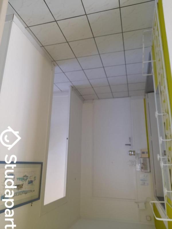 Chambre - 12 m² - 1 pièce