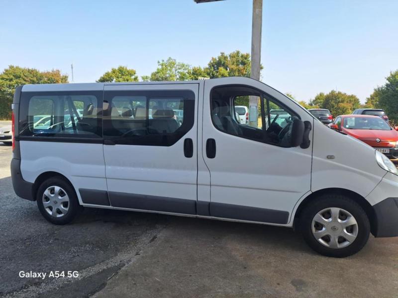 Renault Trafic Passenger L2h1 2.0dci 90 Authentique