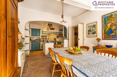 Maison de village - 256 m² - 10 pièces