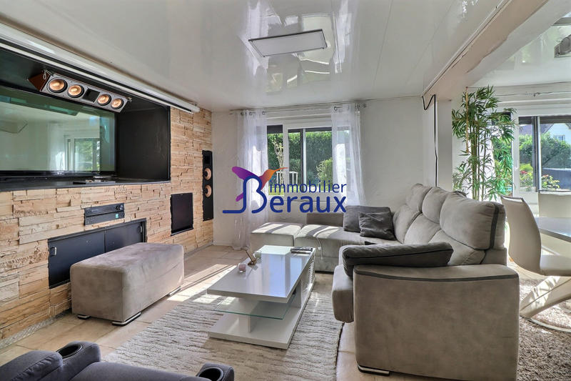 Maison - 126 m² - 6 pièces