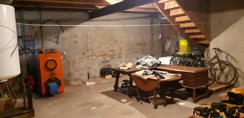 Maison ancienne - 256 m² - 15 pièces