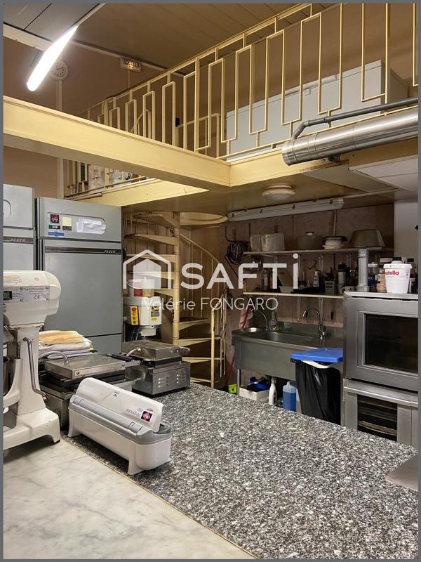 Local commercial - 335 m² - 8 pièces