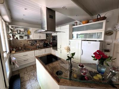 Appartement - 108 m² - 3 pièces