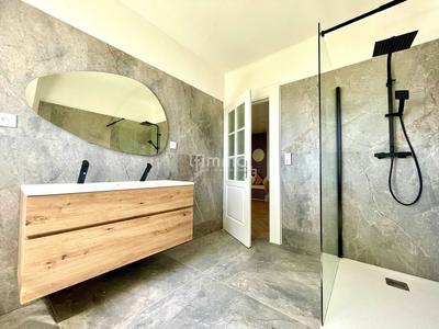 Appartement - 114 m² - 4 pièces