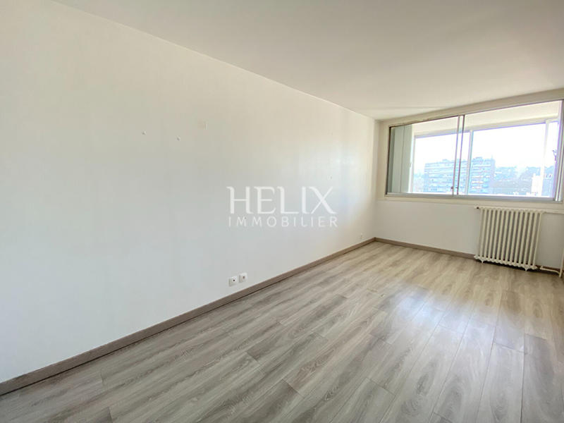 Appartement - 75 m² - 4 pièces