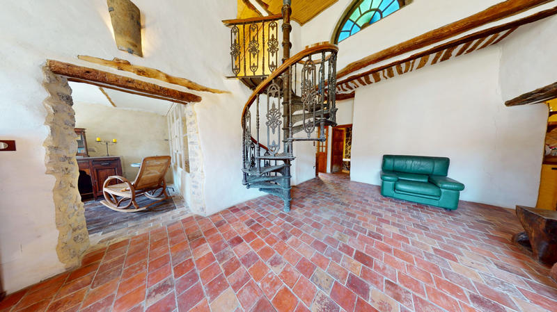 Maison - 397 m² - 11 pièces