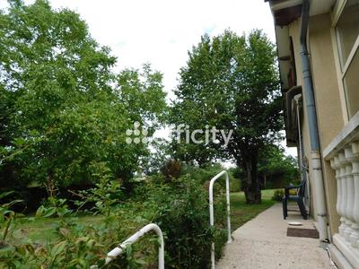 Maison - 120 m² - 4 pièces