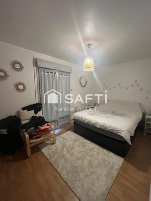 Maison - 92 m² - 5 pièces