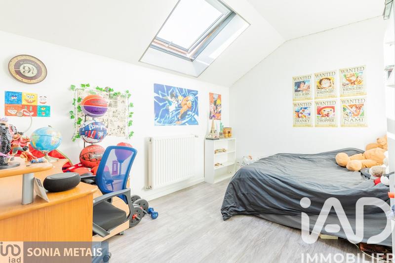 Maison - 98 m² - 6 pièces