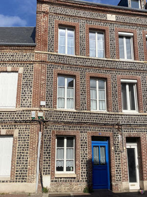 Maison - 97 m² - 5 pièces