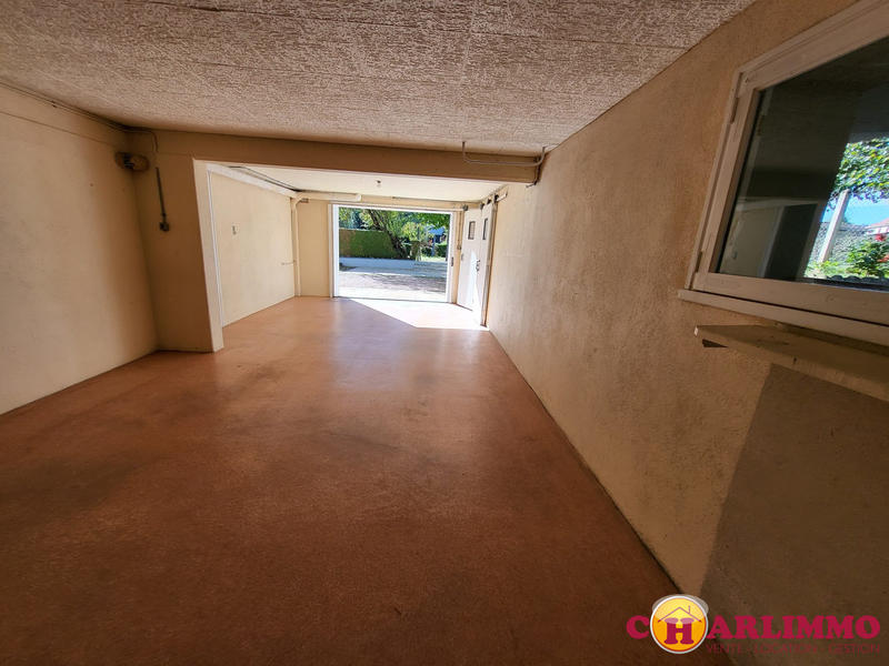 Maison traditionnelle - 134 m² - 5 pièces