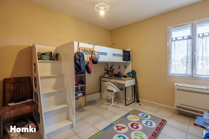 Maison - 80 m² - 4 pièces