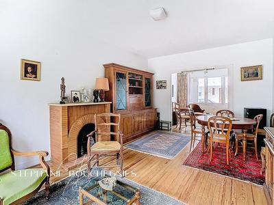 Maison de ville - 150 m² - 7 pièces