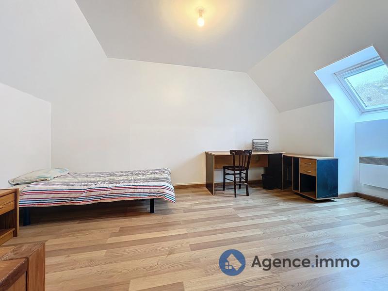 Maison traditionnelle - 135 m² - 7 pièces