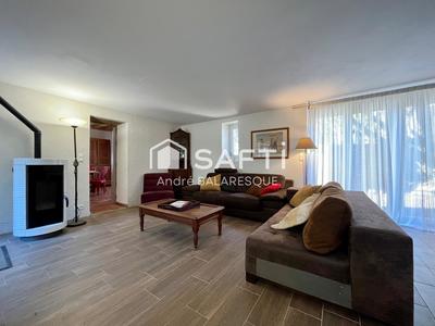 Maison - 400 m² - 18 pièces