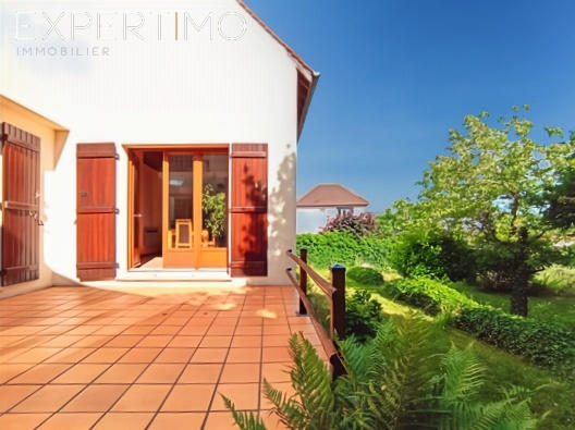 Maison - 134 m² - 5 pièces