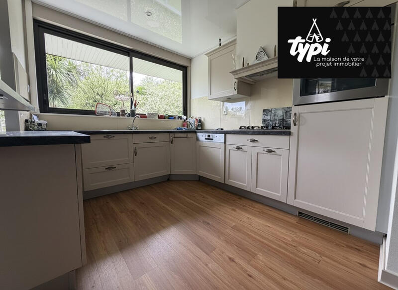 Maison - 150 m² - 6 pièces