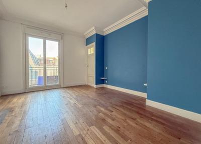 Appartement - 126 m² - 4 pièces