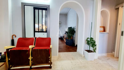 Appartement - 84 m² - 3 pièces