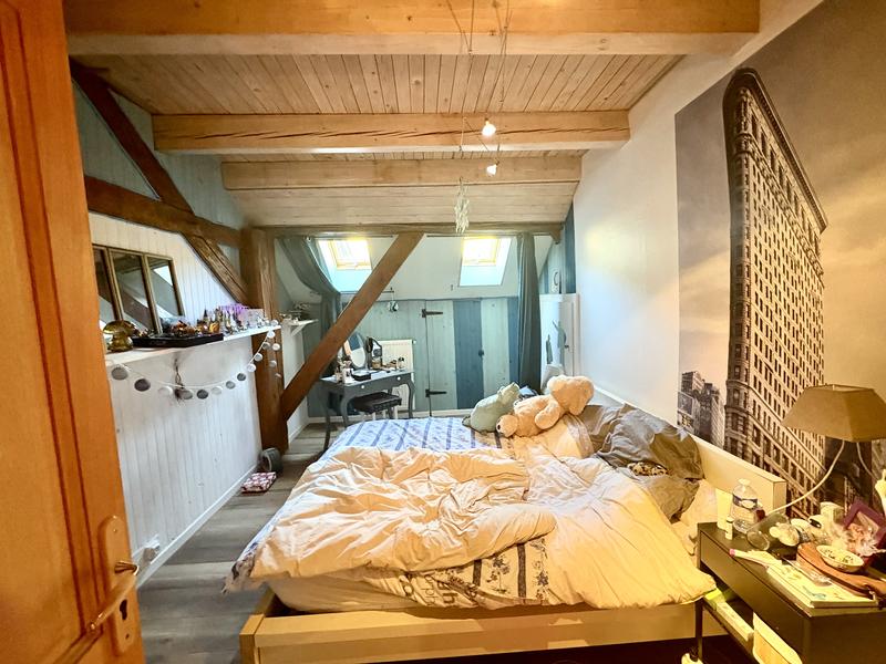 Duplex - 200 m² - 5 pièces