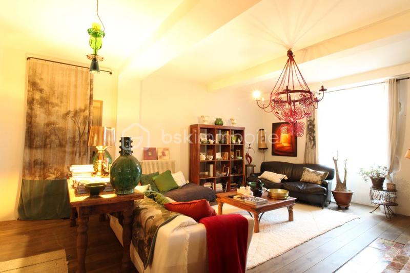 Maison de maîtres - 309 m² - 7 pièces