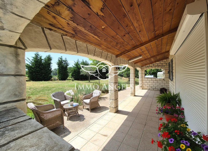 Villa - 153 m² - 7 pièces